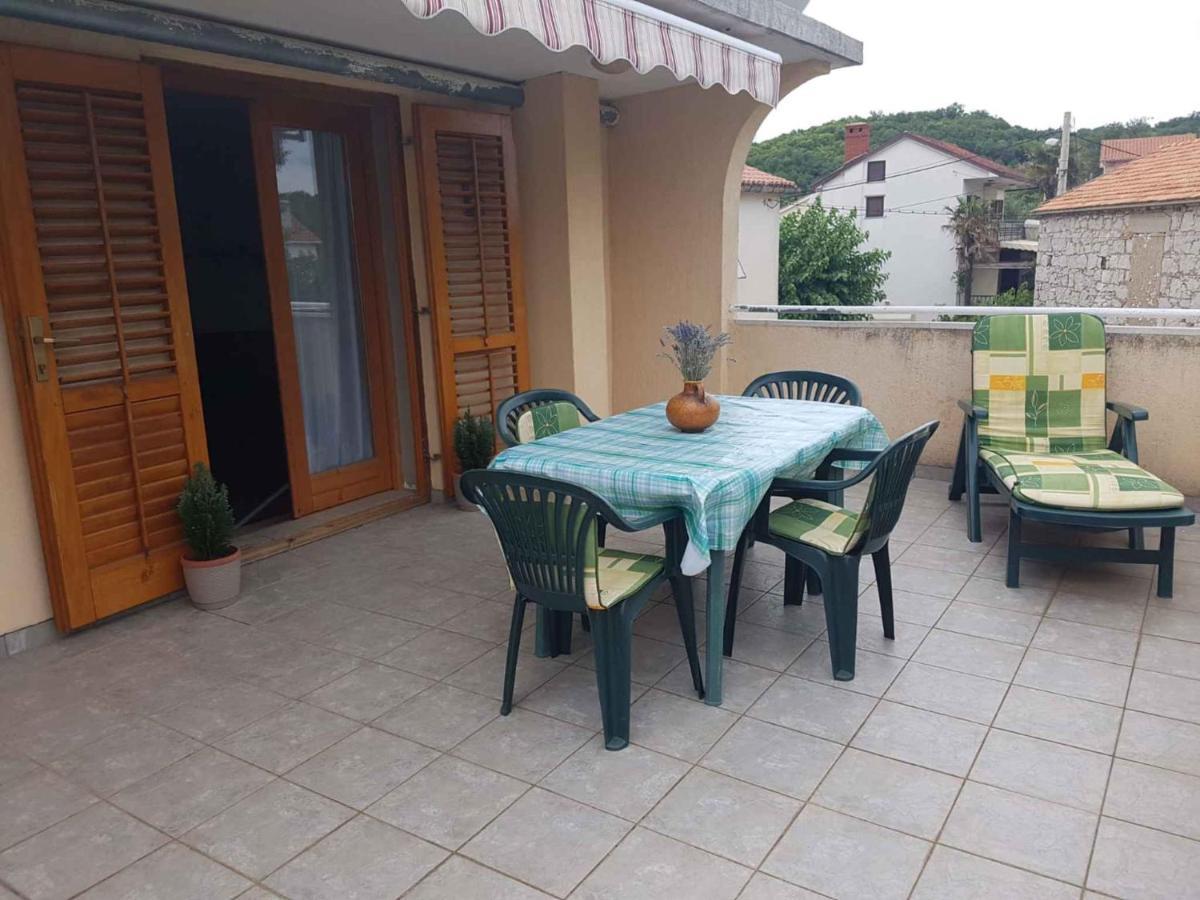 Apartments In Klanice/Insel Krk 14692 Sveti Ivan Dobrinjski Kültér fotó