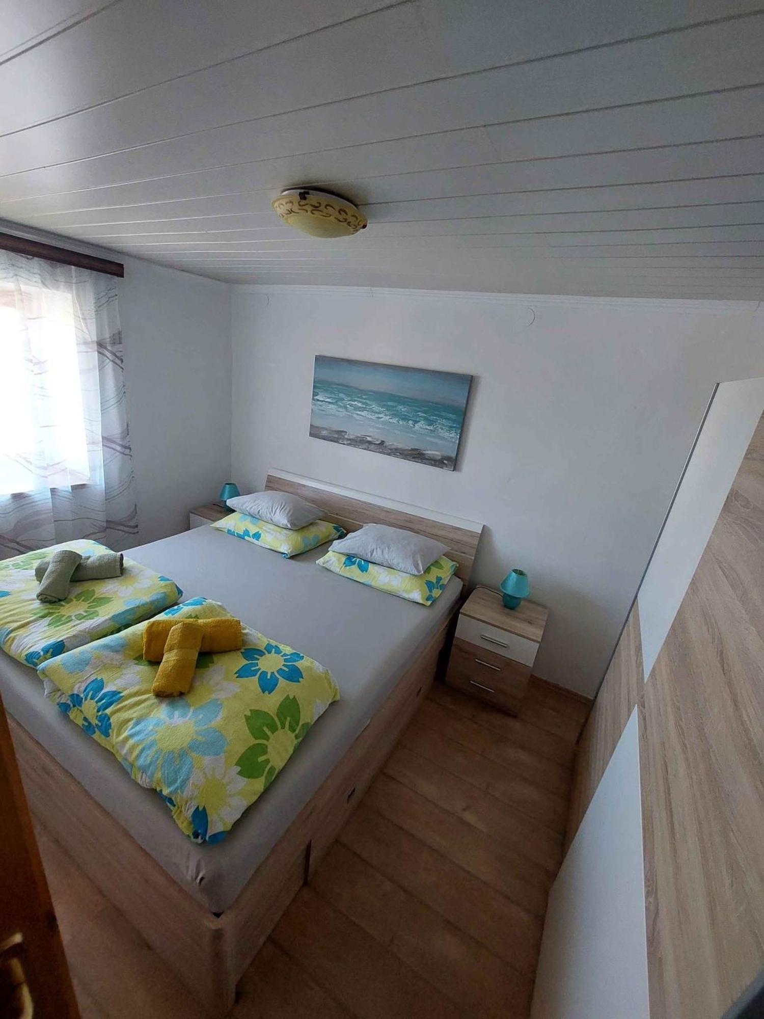 Apartments In Klanice/Insel Krk 14692 Sveti Ivan Dobrinjski Kültér fotó